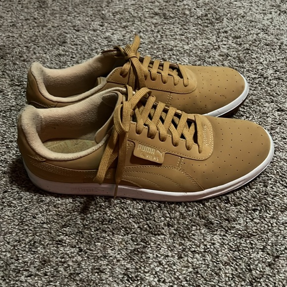 Authentic Puma - Picture 2 of 4